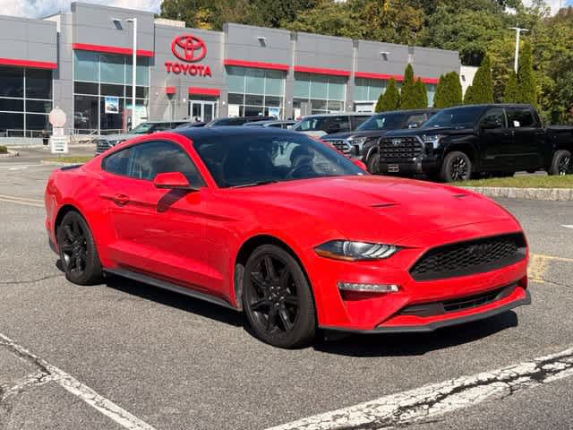 Used 2018 Ford Mustang Premium w/ Black Accent Pkg RWD image 3