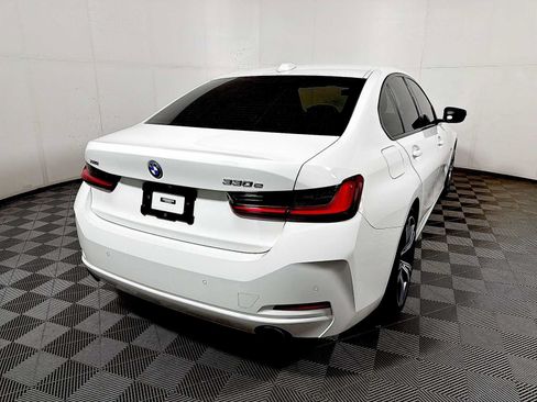Certified 2023 BMW 330e xDrive w/ Premium Package AWD/4WD image 6