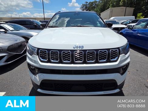 Used 2025 Jeep Compass Limited AWD/4WD image 20