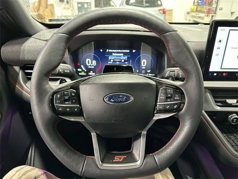 Used 2025 Ford Explorer ST w/ Sun And Sound Package image 15