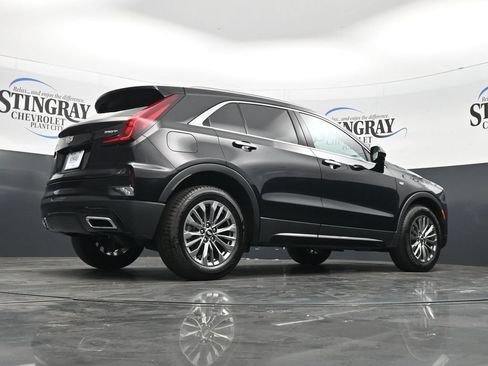 Used 2024 Cadillac XT4 Premium Luxury FWD image 32