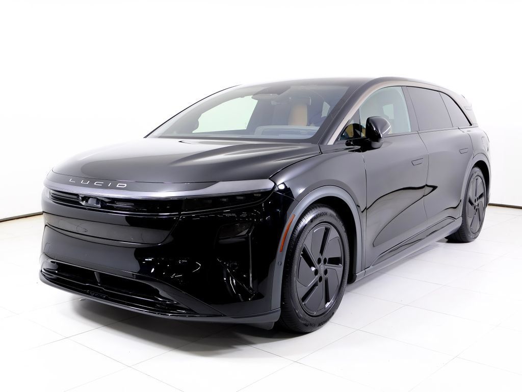 Used 2026 Lucid Gravity Grand Touring AWD/4WD image 1