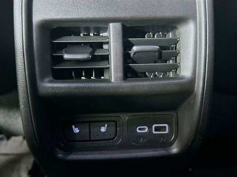 Used 2024 Cadillac XT4 Sport FWD image 26