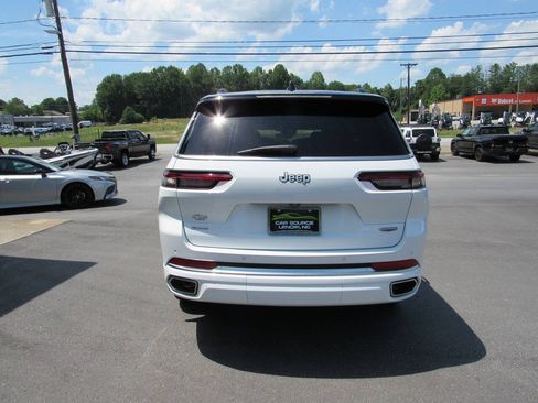 Used 2025 Jeep Grand Cherokee L Summit AWD/4WD image 5