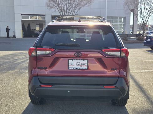Used 2024 Toyota RAV4 XLE Premium image 4