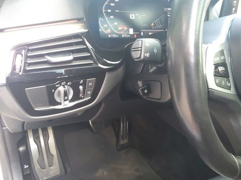 Used 2022 BMW 540i w/ M Sport Package RWD image 23