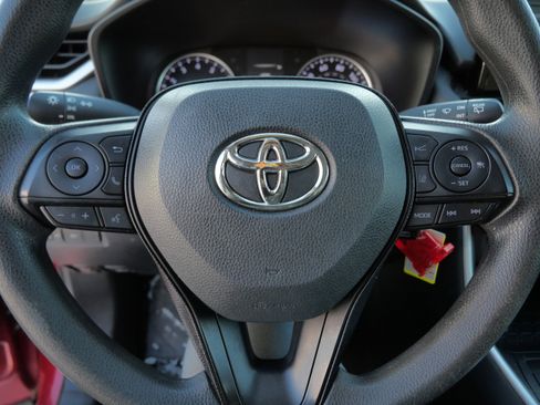Certified 2020 Toyota RAV4 LE image 26