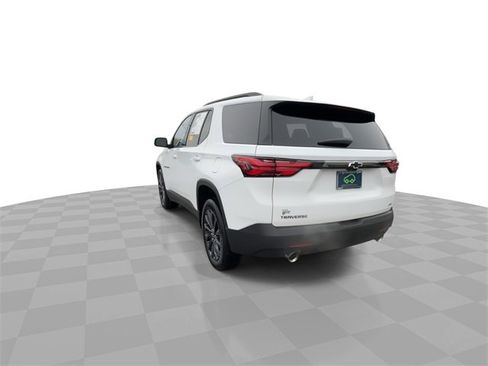 Used 2023 Chevrolet Traverse RS image 6