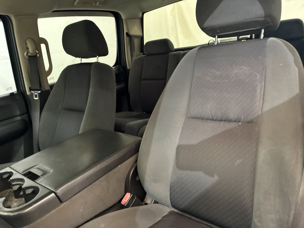 Used 2009 Chevrolet Silverado 1500 LT w/ Power Pack Plus AWD/4WD image 10
