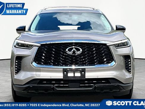 Used 2023 INFINITI QX60 Luxe w/ Performance Audio Package AWD/4WD image 2