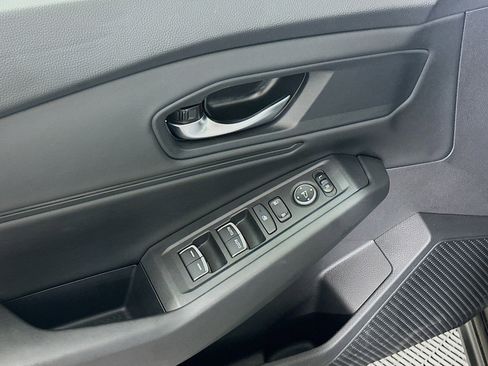 Used 2025 Honda Accord SE image 15