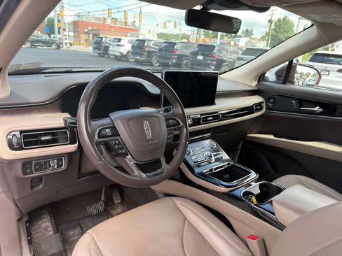 Used 2021 Lincoln Nautilus Reserve w/ Equipment Group 201A AWD/4WD image 13