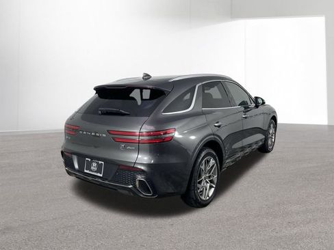 Used 2025 Genesis GV70 2.5T AWD/4WD image 13