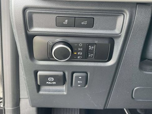Used 2024 Ford Expedition Max XLT AWD/4WD image 19