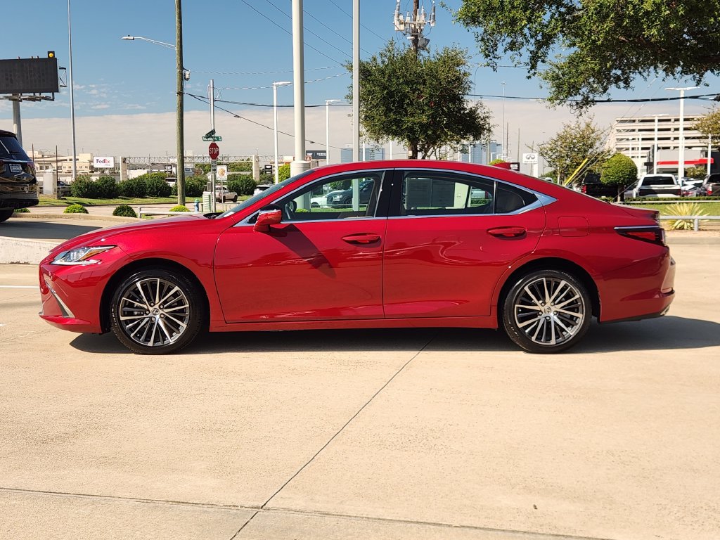 Certified 2025 Lexus ES 350 w/ Premium Package FWD image 4