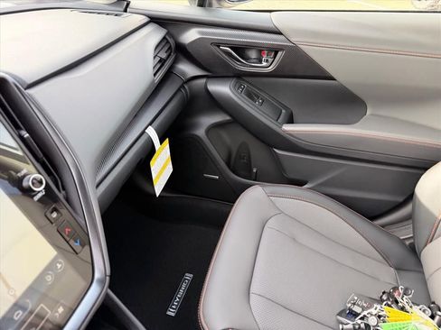 New 2026 Subaru Crosstrek 2.5i Limited w/ Crosstrek Mirror Package AWD/4WD image 17