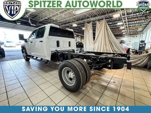 New 2026 GMC Sierra 3500 Pro w/ Convenience Package image 6