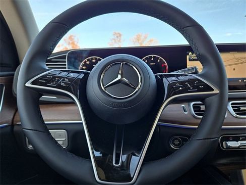 New 2026 Mercedes-Benz GLE 350 4MATIC image 19