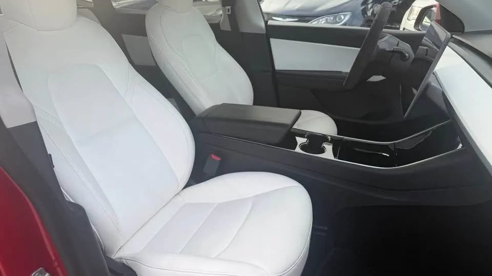 Used 2021 Tesla Model Y 2WD image 14