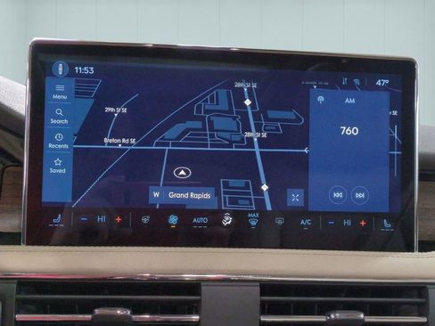 Certified 2023 Lincoln Corsair Reserve w/ Equipment Group 201A AWD/4WD image 25