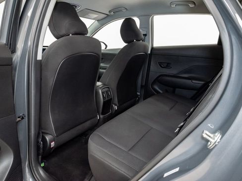 Used 2025 Hyundai Kona SEL FWD image 24