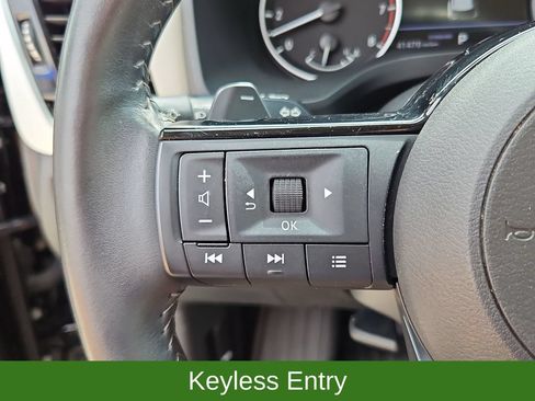 Used 2023 Nissan Rogue SL w/ SL Premium Package FWD image 11