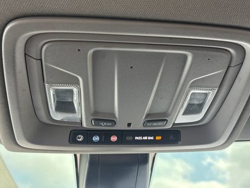 Used 2022 Chevrolet Silverado 1500 Custom w/ Rally Edition image 15