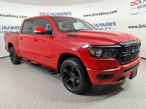 Used 2020 RAM 1500 Big Horn AWD/4WD image 3