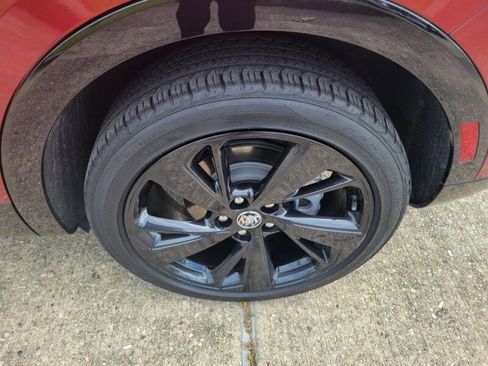 Used 2023 Buick Envision Essence w/ Sport Touring Package image 29