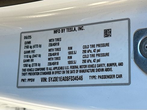 Used 2025 Tesla Model 3 Long Range image 34