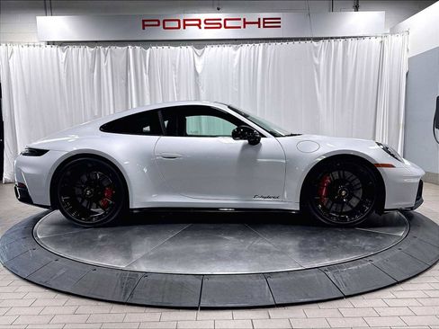 Used 2026 Porsche 911 Carrera GTS RWD image 10