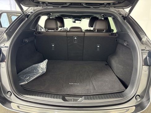 Certified 2025 MAZDA CX-5 Signature image 22
