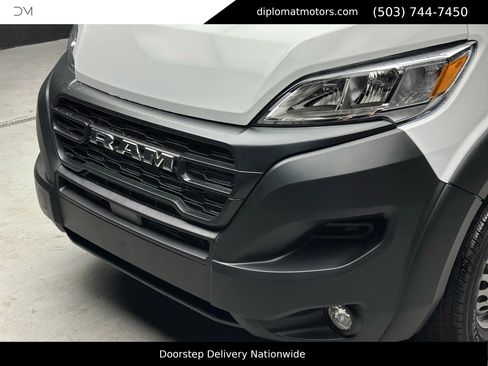 Used 2025 RAM ProMaster 2500 w/ U-Haul Equipment Group image 14