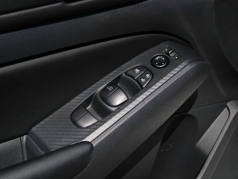Certified 2025 Nissan Altima 2.5 S FWD image 13