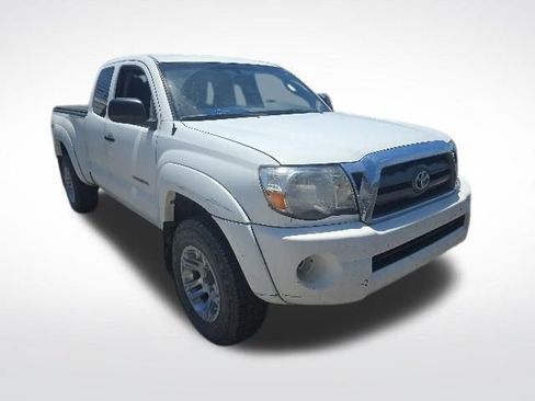 Used 2010 Toyota Tacoma 4x4 Access Cab image 6