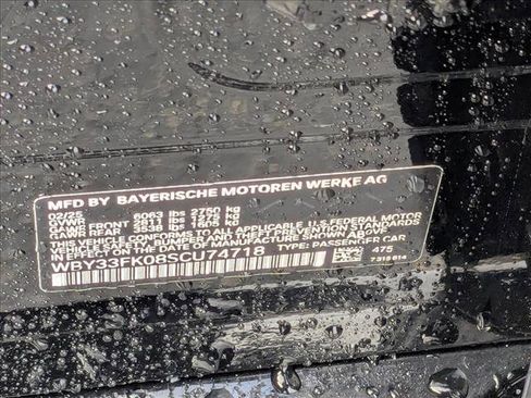 Used 2025 BMW i5 eDrive40i w/ M Sport Package image 18