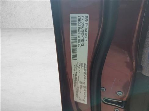 Used 2022 Jeep Compass Latitude image 24