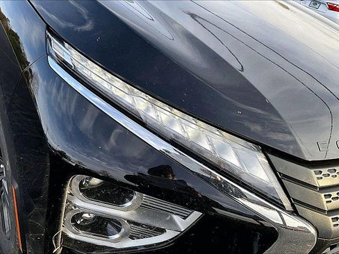 Used 2024 Mitsubishi Eclipse Cross LE image 29