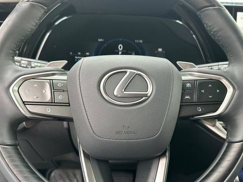 Used 2025 Lexus RX 350 w/ Convenience Package AWD/4WD image 29