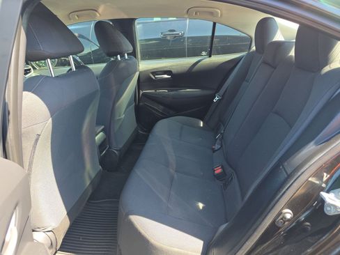 Used 2021 Toyota Corolla LE FWD image 13
