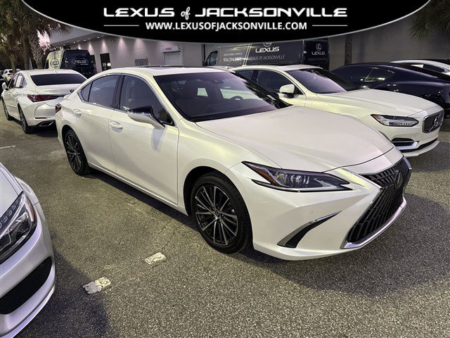Used 2024 Lexus ES 300h w/ Premium Package FWD image 1