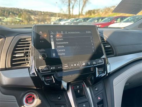 Used 2024 Honda Odyssey EX-L image 24