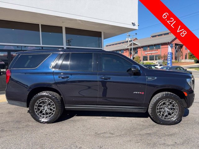 Used 2023 GMC Yukon AT4 w/ AT4 Premium Plus Package AWD/4WD image 12