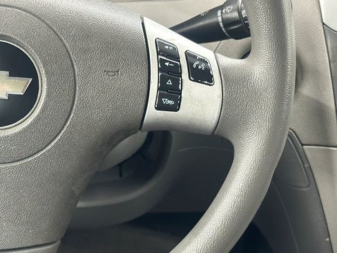 Used 2010 Chevrolet Malibu LS image 20