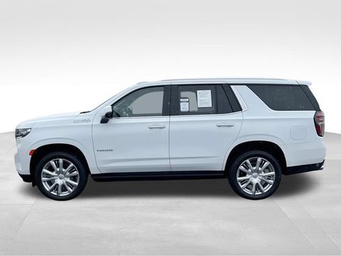 Used 2023 Chevrolet Tahoe High Country AWD/4WD image 5