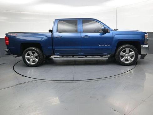 Used 2018 Chevrolet Silverado 1500 LT w/ All Star Edition AWD/4WD image 3
