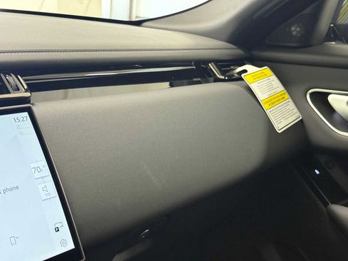 Used 2026 Land Rover Range Rover Velar Dynamic SE image 28