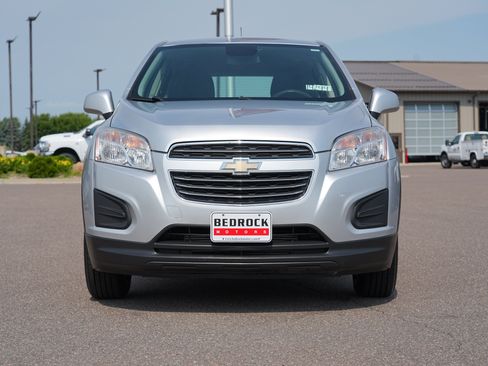 Used 2016 Chevrolet Trax LS AWD/4WD image 8
