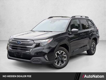 Used 2025 Subaru Forester Premium w/ Convenience Package #1