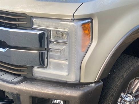 Used 2018 Ford F250 King Ranch w/ King Ranch Ultimate Package image 5